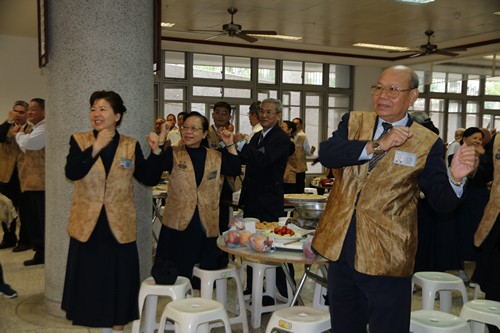 歲末感恩志工餐會　溫馨圍爐迎接新年頭