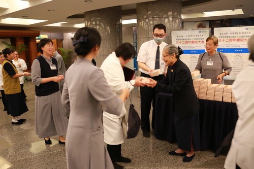 盤山過嶺　見證花蓮慈院三十二年醫愛之路