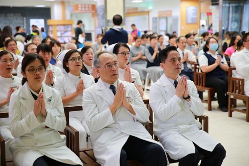 2018/08/24 花蓮慈濟醫院日誌——吉祥月孝親祈福會 病房關懷送祝福