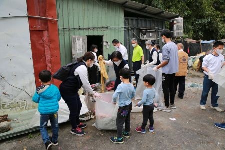 花蓮慈院歲末關懷大掃除　打造清潔健康新生活