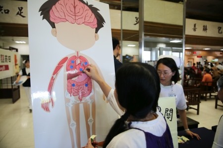 生命不LUNG肺　花蓮慈院「世界無菸日」宣導