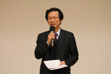 花蓮縣衛生局局長朱家祥致詞歡迎各院代表