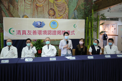 衛生福利部國合組科長吳玲瑩