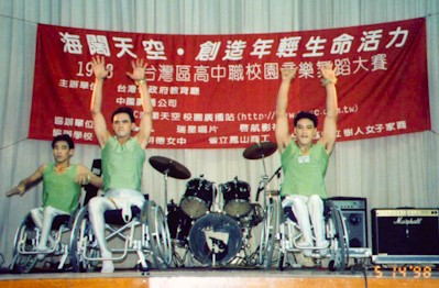 以愛啟善挹希望 啟發菩提種子蔚成林