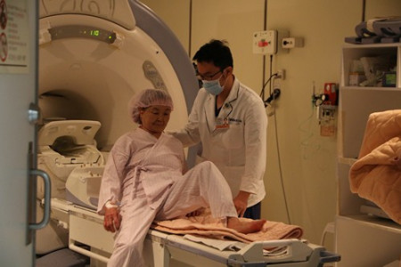 偏鄉醫療愛接力　白袍之志守護健康