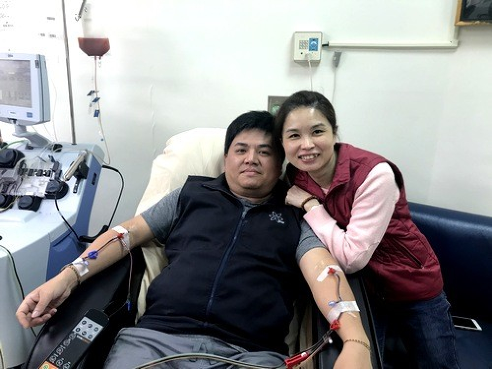 范振儒與林麗萍夫妻相隔五年先後捐贈造血幹細胞救人，賢伉儷愛相髓，妻子麗萍直接為兩人的捐贈下了一個註解--「婦唱夫髓」。